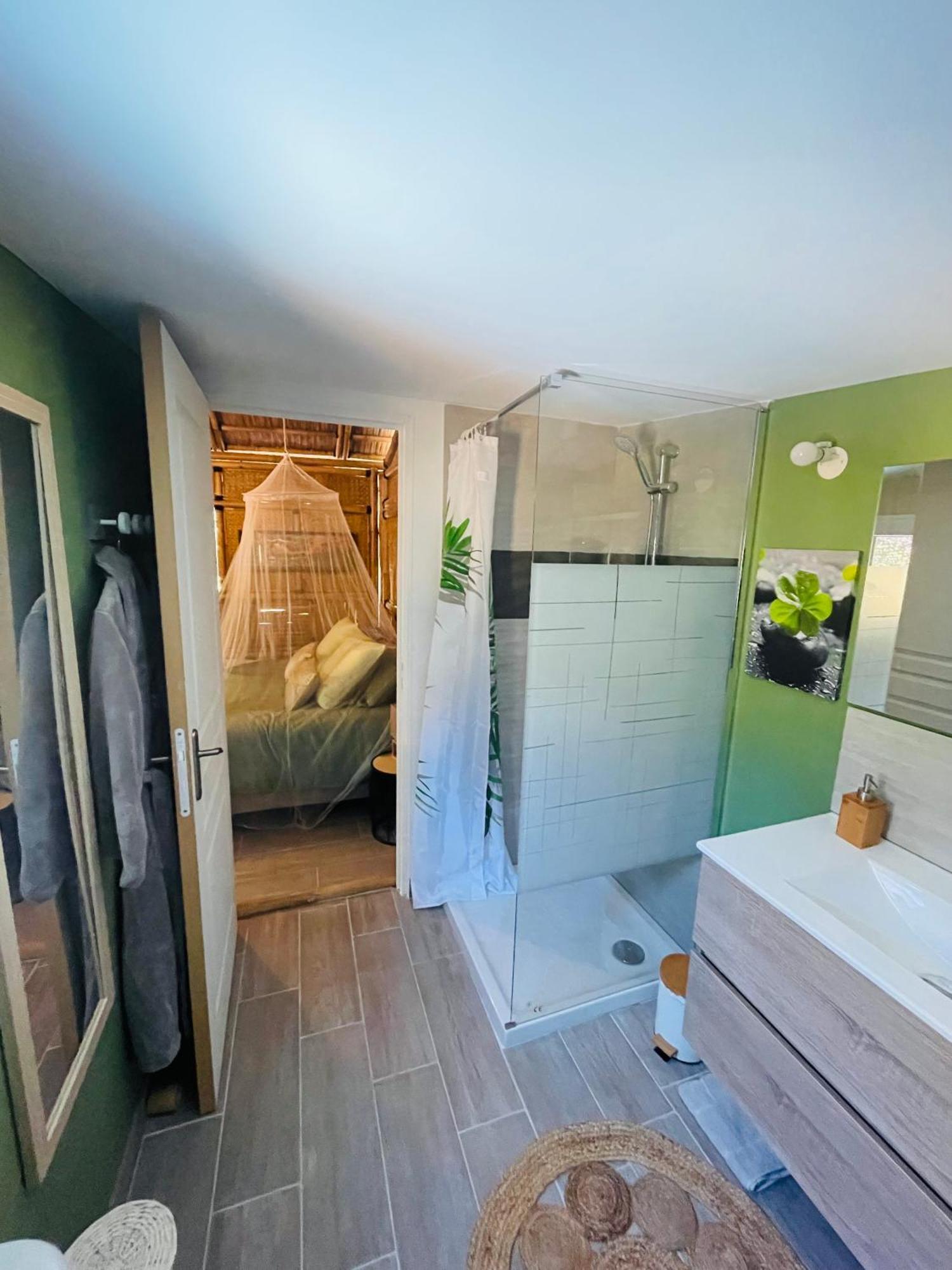 Suite Bambou Bien-Etre A Bali - Le Soleil Des Cevennes Saint-Jean-du-Gard Exteriér fotografie